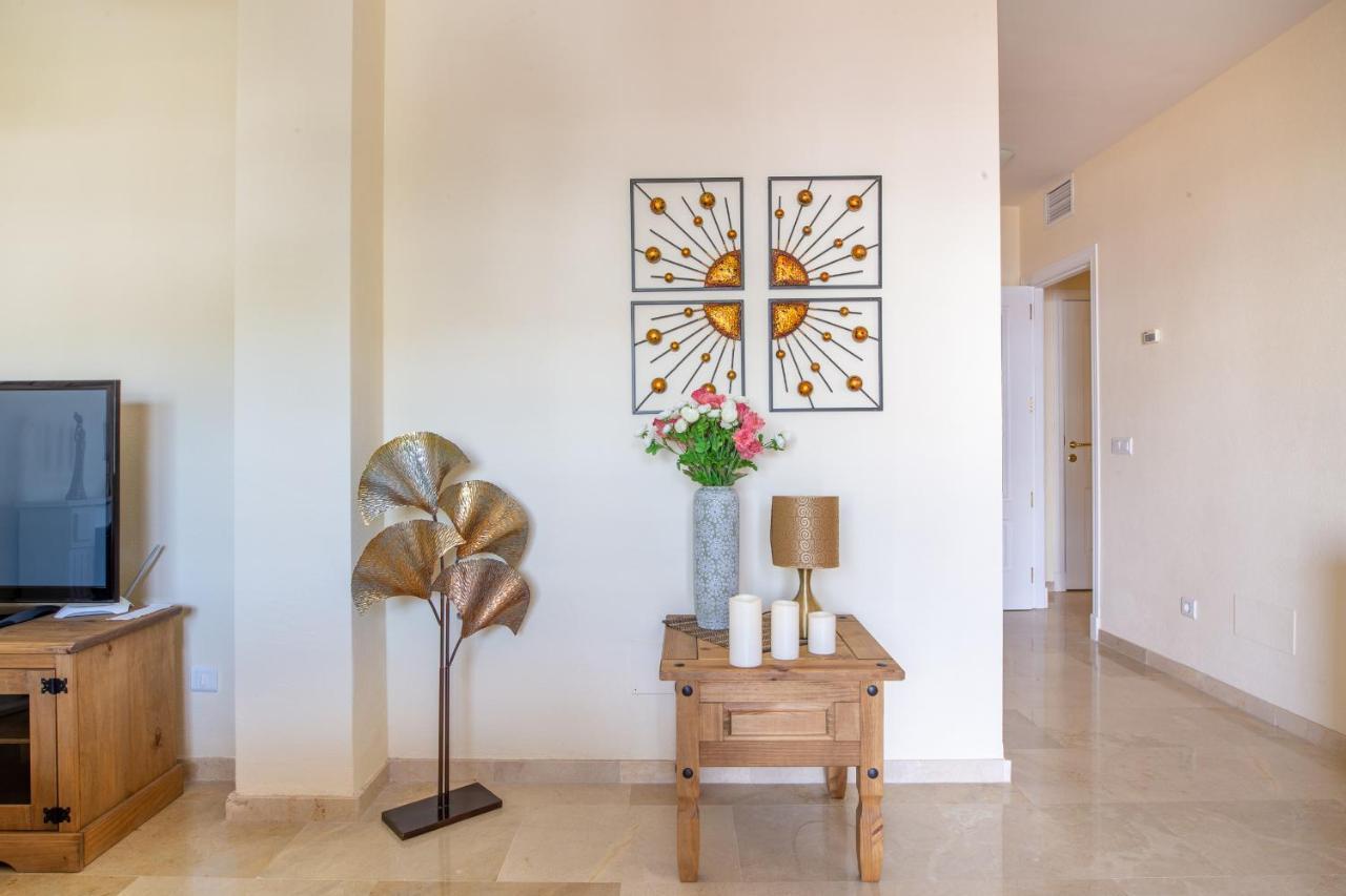 2261-Superb Apt On The Beach, On Duquesa Harbour Manilva Luaran gambar