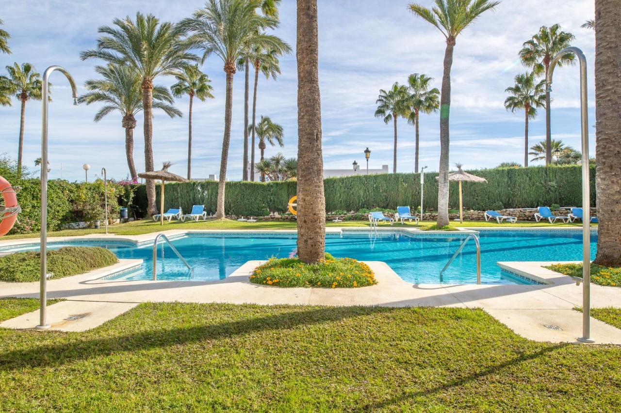 2261-Superb Apt On The Beach, On Duquesa Harbour Manilva Luaran gambar